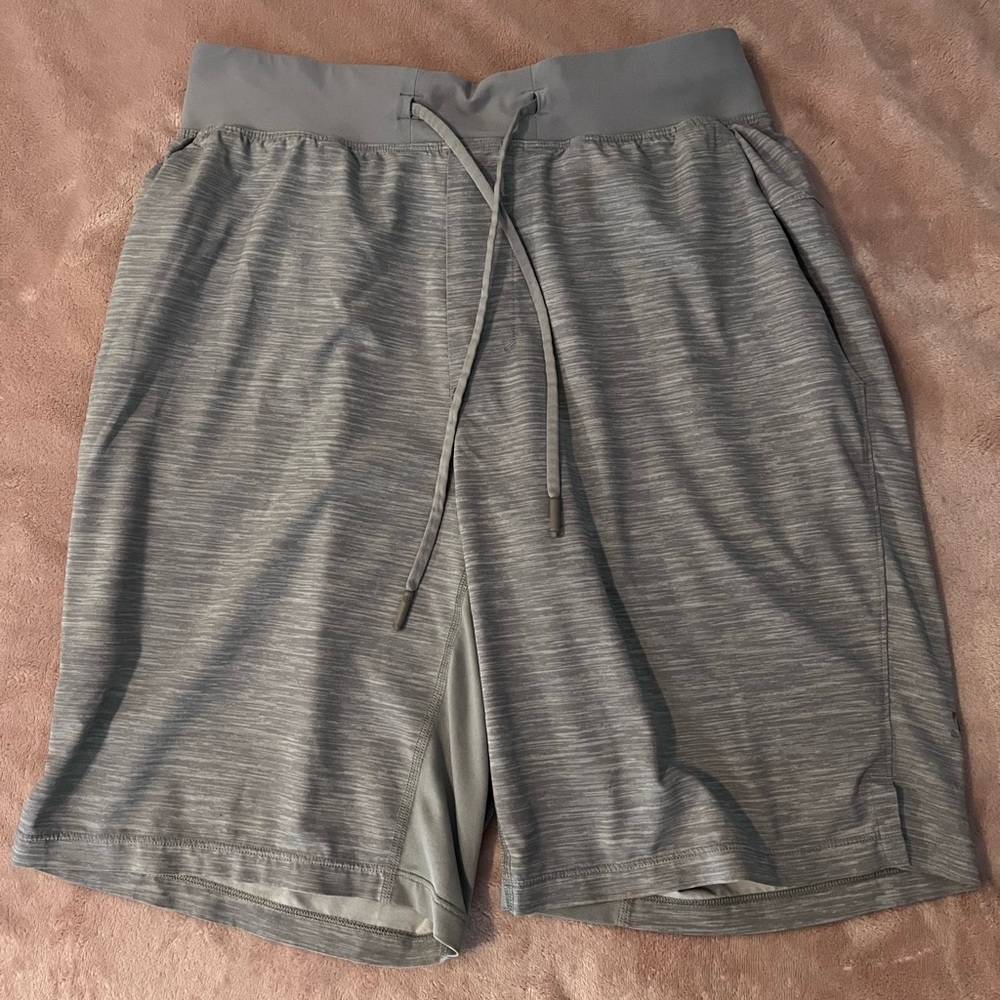 Lululemon Men's Heather Gray Athletic Shorts Linerless